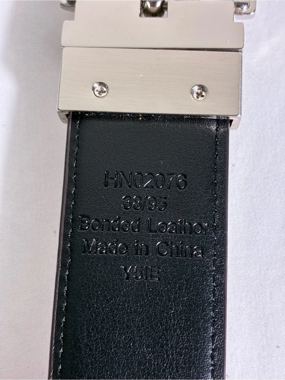 An original Penguin Reversible Mens belt Brown Bonded Leather Silver Buckle